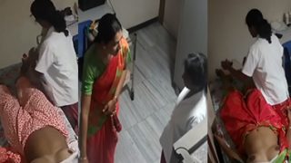 Desi Telugu Auntys Showing – Nurse on Clinic Sex Free